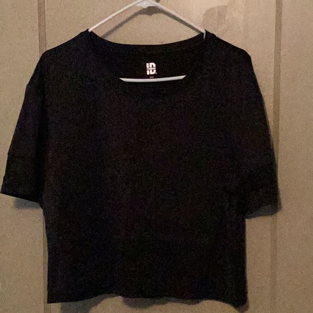 Strong Nation Loose Top
